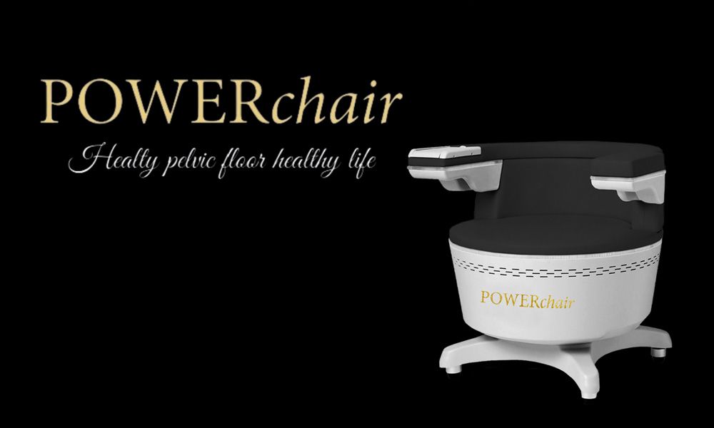 POWERchair Beckenboden-Trainingsstuhl vor schwarzem Hintergrund, Slogan „Healthy pelvic floor healthy life“